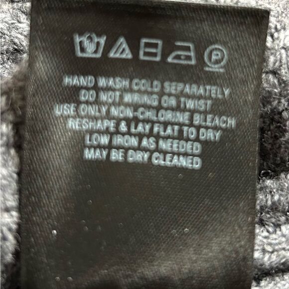 Moth by Anthropologie Women’s Grey/Blue Cow Neck Sweater Size Small - Picture 10 of 14